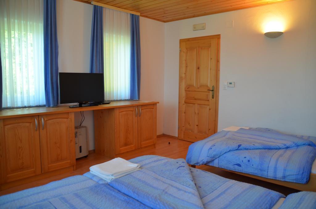 Apartmaji Srnca Cerkno Exterior photo